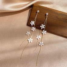 Load image into Gallery viewer, Butterfly Asymmetric Stud Earrings Flower Fringe Earrings Creative Simple Accessories Jewelry for Women
