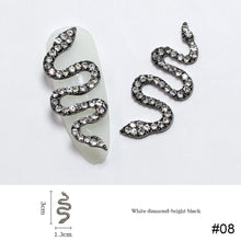 Load image into Gallery viewer, 2pcs Diamond Alloy Snake Nail Art Jewelry Three-dimensional Nail Diamond Jewelry Shiny Metal Nail Art Decoration Nail Ornaments