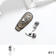 Load image into Gallery viewer, 10pcs Metal Rose Nail Ornaments Retro Dark Style Three-dimensional Rose Ancient Silver Nail Ornaments Nail Art Decoration