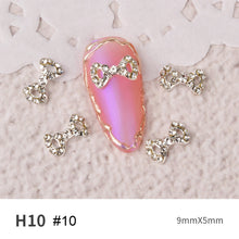 Load image into Gallery viewer, Bow Nail Art Jewelry Pearl Diamond Jewelry Rhinestone Shiny Nail Ornament Nail Art Decoration Manicure Accessories