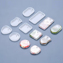 Load image into Gallery viewer, 6pcs/set DIY Epoxy Keychain Silicone Mold Resin Hanging Pendant Craft Moulds Mirror Effect Jewelry Necklace Pendant Silica Mold