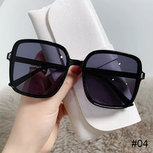 Load image into Gallery viewer, Gradient Square Frame Sunglasses Trend UV Protection Retro Sunglasses Fashion Women Sunglasses Outdoor Glasses
