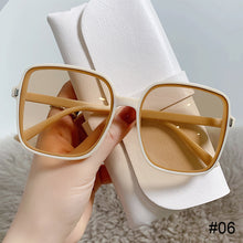 Load image into Gallery viewer, Gradient Square Frame Sunglasses Trend UV Protection Retro Sunglasses Fashion Women Sunglasses Outdoor Glasses