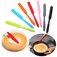 Load image into Gallery viewer, Kitchen Silicone Cream Butter Cake Spatula Scraper Cake Cream Scraper Nonstick Butter Spatula Brush Mixer Cake Baking Tools