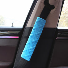 Load image into Gallery viewer, 2Pcs Car Seatbelt Covers Velvet Shoulder Soft Plush Cushion Belt Cover for Adult Kids Non Slip Truck Backpack Straps Accessories