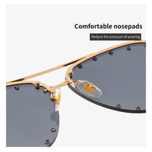 Load image into Gallery viewer, Fashion Trend Sunglasses UV Protection Retro Sunglasses Colorful Outdoor Travel Glasses for Women