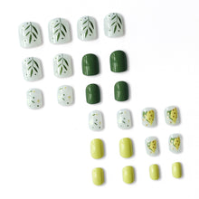 Load image into Gallery viewer, 24pcs/set Nail Pieces Nail Patch Removable Fake Nails Extensions Multicolor Nail Art Accessories