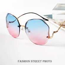 Load image into Gallery viewer, Frameless Sunglasses Fashion Simple Sunglasses UV Protection Personality Sunglasses Women Sunglasses Outdoor Glasses