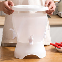 Load image into Gallery viewer, 5L Rothable Large Capacity Separator Design Cold Kettle With A Mouth Home Homemade Beverage Barrel Drink Kettle