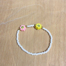 Load image into Gallery viewer, Fashion Colorful Hand Beaded Bracelet Sun Flower Stretch Braided Ring Flower Millet Bead Bracelet Women Jewelry Accessories