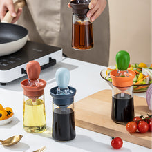 Load image into Gallery viewer, 180ml Kitchen Silicone Oil Bottle Oil Brush Baking Barbecue Grill Oil Brush Dispenser Pastry Steak Oil Brushes Kitchen Baking BBQ Tool