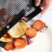 Load image into Gallery viewer, Reusable BBQ Grill Mesh Bag Non-stick Barbecue Baking Isolation Pad Outdoor Picnic Camping BBQ Kitchen Tools