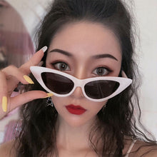 Load image into Gallery viewer, Retro Cat Eye Sunglasses Triangle Small Frame Sunglasses Simple Fashion Outdoor Sunglasses for Women