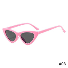 Load image into Gallery viewer, Retro Cat Eye Sunglasses Triangle Small Frame Sunglasses Simple Fashion Outdoor Sunglasses for Women