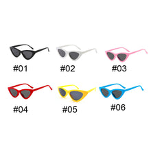 Load image into Gallery viewer, Retro Cat Eye Sunglasses Triangle Small Frame Sunglasses Simple Fashion Outdoor Sunglasses for Women