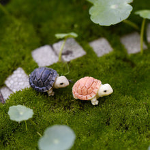 Load image into Gallery viewer, 10PCS Mini Turtle Resin Craft Cute Tortoise Model Miniature Figurines Fairy Garden Ornaments DIY Doll House Terrarium Moss Micro Succulents Landscape Desktop Decoration Accessories