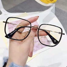 Load image into Gallery viewer, Retro Anti Blue Light Glasses Metal Glasses Frame Fashion Comfortable Transparent Glasses For Women Men