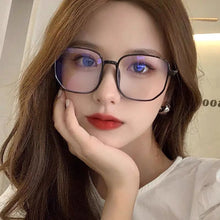 Load image into Gallery viewer, Fashion Large Frame Anti-Blue Light Glasses Polygonal Frame Flat Glasses Comfortable Transparent Glasses