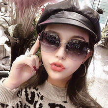 Load image into Gallery viewer, Fashion Frameless Sunglasses UV Protection Sunglasses Simple Personality Sunglasses Outdoor Glasses For Women