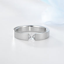 Load image into Gallery viewer, 4mm Titanium Steel Ring Couple Stainless Steel Zircon Ring Hand Jewelry Simple Design Wedding Rings for Women Men