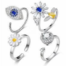 Load image into Gallery viewer, Fashion Simple Personality Sweet Daisy Pendant Opening Ring Women Jewelry Gift