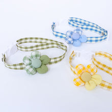 Load image into Gallery viewer, Flower Pet Collar Adjustable Cat Collar Necklace Cute Pet Cat Dog Pendant Safety Collar Four Seasons General Pets Supplies