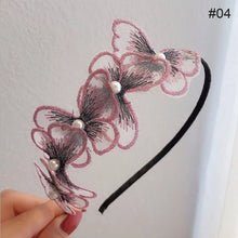 Load image into Gallery viewer, Women Hair Hoops Three-dimensional Butterfly Headband Pearl Hairband Vintage Simple Hair Hoops Hair Accessories