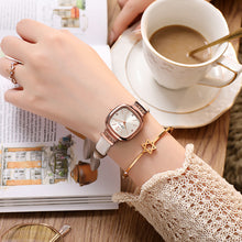 Load image into Gallery viewer, Retro Women Quartz Watch Luxury Leather Strap Square Watch Fashion Wristwatch
