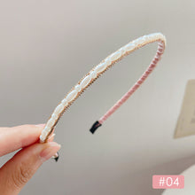 Load image into Gallery viewer, Women Elegant Full Pearls Simple Hairbands Sweet Headband Hair Hoops Holder Ornament Head Band Lady Fashion Hair Accessories