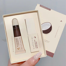 Load image into Gallery viewer, Moisturizing Lip Gloss Lip Balm Nourishing Anti-wrinkle Anti-cracking Lightening Lip Lines Unisex Lip Scrub Sleeping Lip Care