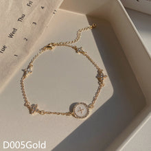 Load image into Gallery viewer, Korean Version Vintage Pearl Bracelet Titanium Steel Geometric Bracelet Elegant Jewelry Gift