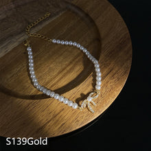 Load image into Gallery viewer, Korean Version Vintage Pearl Bracelet Titanium Steel Geometric Bracelet Elegant Jewelry Gift For Women