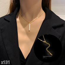 Load image into Gallery viewer, Fashion Titanium Steel Necklace Pendant Clavicle Chain Geometric Necklace Diamond Necklace Women Jewelry Gift