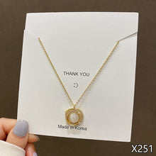 Load image into Gallery viewer, Fashion Hollow Diamond Inlaid Zircon Charm Necklace Jewelry For Women Girls Jewelry Gift