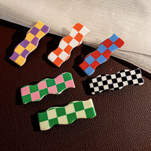 Load image into Gallery viewer, Women Retro Elegant Black White Checkerboard Geometric Acrylic Hairpins Side Hair Clips Barrettes Fashion Hair Accessories