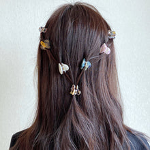 Load image into Gallery viewer, Retro Acetate Heart Shape Small Catch Clip Color Hair Claw Bangs Clip Broken Hair Edge Clip Hairpin