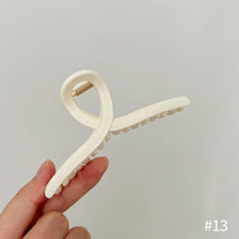 Load image into Gallery viewer, Korean Extra Large Hair Clip for Women Retro Frosted Hair Pin Grab Hair Claw Temperament Barrettes Hair Volume Fashion Accessories