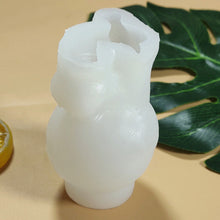 Load image into Gallery viewer, 3D Moon Astronauts Candle Mold Silicone Mold for Candle Making Aromatherapy Soap Scented Candle Plaster Wax Crystal Resin Mold