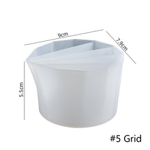 Load image into Gallery viewer, Silicone Color Cup Split Color Mixing Cup Toning Dispensing Cup DIY Craft Casting Tool Fluid Art Split Cups Jewelry Making Tools