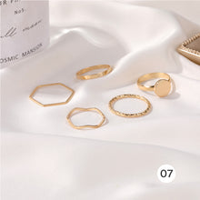 Load image into Gallery viewer, Creative Retro Set Ring Simple Alloy Ring Multi-piece Set Stackable Ring Jewelry Accessories for Women