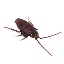 Load image into Gallery viewer, Simulated Cockroach Toy Cat Electric Vibration Cockroach Toys Pet Kitten Interactive Toys Simution Cockroach Tricky Toys Insect Model