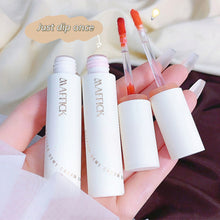 Load image into Gallery viewer, Clear Water Mirror Light Lip Glaze Light Natural Color Lip Gloss Long-lasting Not Easy To Lose Color Makeup Lip Gloss