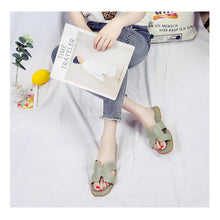 Load image into Gallery viewer, Fashion Solid Color Flat Slippers Non-slip Wear-resistant PU Leather Slippers Outdoor Slippers for Women