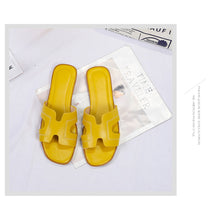 Load image into Gallery viewer, Fashion Solid Color Flat Slippers Non-slip Wear-resistant PU Leather Slippers Outdoor Slippers for Women