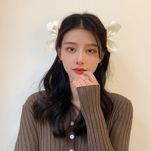 Load image into Gallery viewer, INS Fairy White Satin/Suede Bow Hairpin French Girl Hairpin Bangs Top Hairpin Side Clip