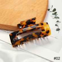 Load image into Gallery viewer, Women Simple Fashion Hair Clip Acetate Plate Grab Clip Hair Clip Vintage All-match Hair Accessories