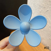 Load image into Gallery viewer, Klein Blue Hair Clip Simple Temperament Hair Clip Acrylic Plate Hair Hairpin All-match Hair Accessories for Women