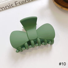 Load image into Gallery viewer, Green Hair Clip Hairpin Acrylic Simple Headgear Hair Clip Hairpin Temperament All-match Hair Accessories