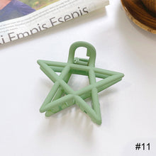 Load image into Gallery viewer, Green Hair Clip Hairpin Acrylic Simple Headgear Hair Clip Hairpin Temperament All-match Hair Accessories