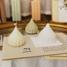 Load image into Gallery viewer, DIY Onion Shape Candle Silicone Mold Handmade Food Grade Chocolate Mousse Making Molds Plaster Soap Mould Christmas Gift Decoration